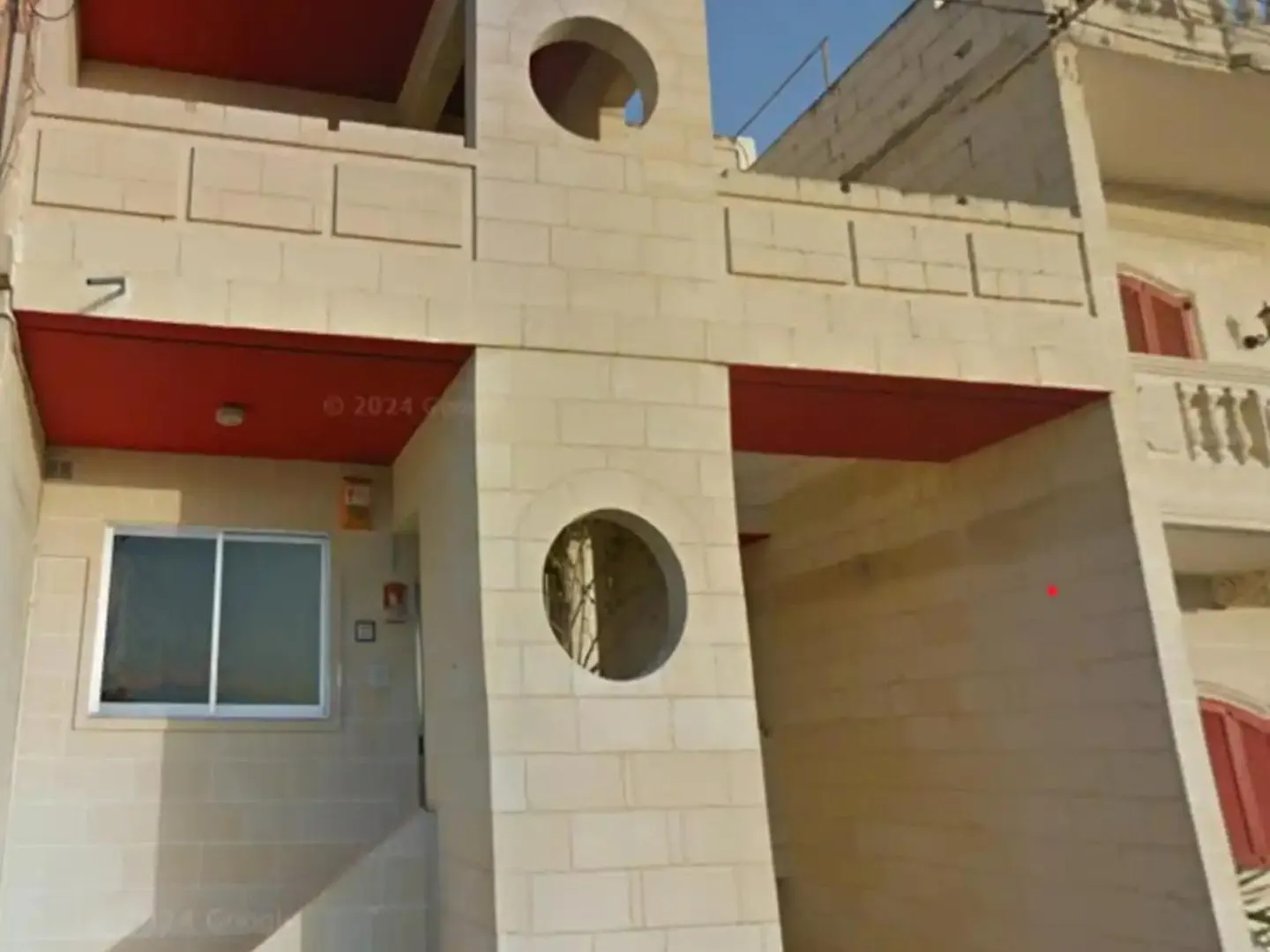 Luqa Rooms location